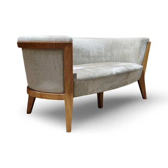 Sofa -1026- 68 x 145 x 82 cm