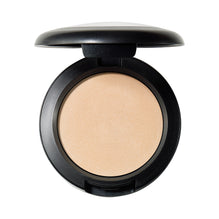 MAC Cosmetics Cream Colour Base – Pearl, 3.2g