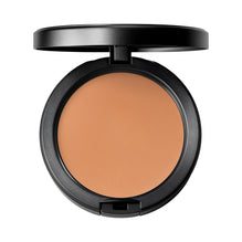 MAC Cosmetics Studio Fix Powder Plus Foundation – C5.5, 12g